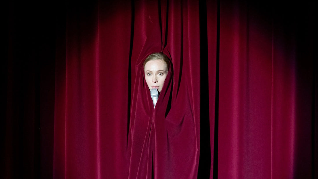 Hannah Einbinder in "Everything Must Go"