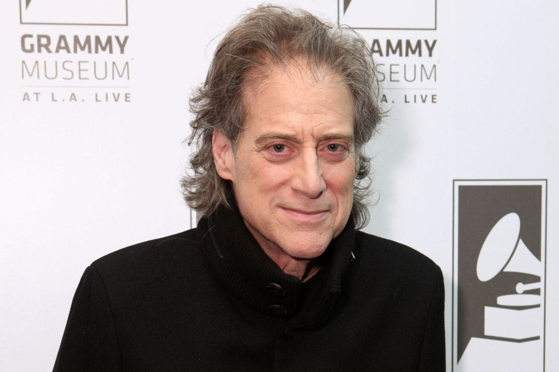 Richard Lewis.